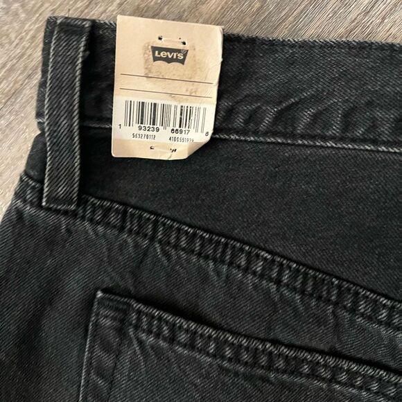 Levi's 501 Original Jean Distressed Shorts-Size 33 - Picture 5 of 8
